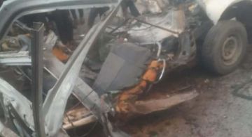 استشهاد 4 فلسطينيين بغارة صهيونية استهدفت مركبة شرطة وسط قطاع غزة استشهاد 4 فلسطينيين بغارة صهيونية استهدفت مركبة شرطة وسط قطاع غزة