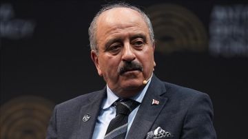 الحكومة التونسية تعد خططا للتعامل مع أوضاع رعاياها بالخليج والشرق الأوسط