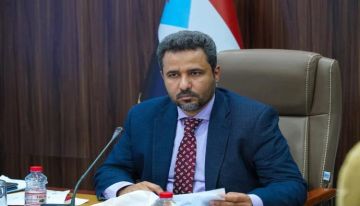 غرفة تجارة لحج : نؤكد دعمنا الكامل ووقوفنا إلى جانب المحافظ الحالمي بروح الفريق الواحد