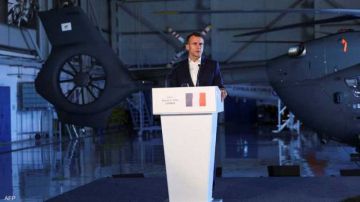 الرئيس الفرنسي: سننشر 12 سفينة حربية لتأمين الملاحة في البحر المتوسط الرئيس الفرنسي: سننشر 12 سفينة حربية لتأمين الملاحة في البحر المتوسط