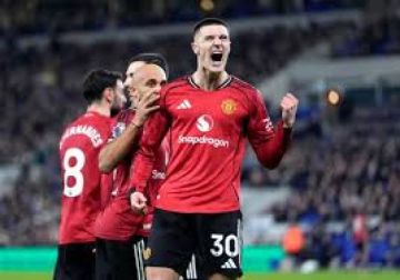 موعد مباراة نيوكاسل ومانشستر يوناتيد في الدوري الإنجليزي موعد مباراة نيوكاسل ومانشستر يوناتيد في الدوري الإنجليزي