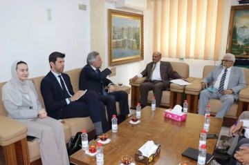 البنك المركزي اليمني يبحث مع الاتحاد الأوروبي تداعيات التطورات الإقليمية