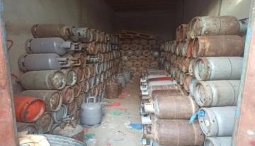 ملاك محطات الغاز المركزية بلحج يطالبون باعادة صرف مخصصهم ملاك محطات الغاز المركزية بلحج يطالبون باعادة صرف مخصصهم