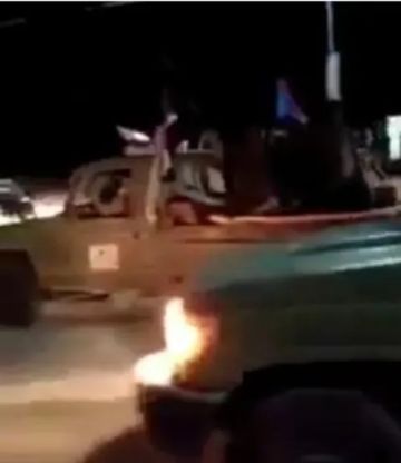 فاجعة في لحج.. سرعة جنونية لطقم عسكري تنهي حياة عطروش في ردفان فاجعة في لحج.. سرعة جنونية لطقم عسكري تنهي حياة عطروش في ردفان