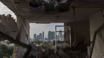 مقتل أربع فلسطينيات في الضفة الغربية وتايلاندي في إسرائيل بهجمات إيرانية