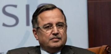 بالإجماع.. الجامعة العربية توافق على ترشيح نبيل فهمي أمينا عاما