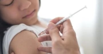 أهم 5 لقاحات أساسية يجب أن يعرفها الآباء لحماية أطفالهم صحيا