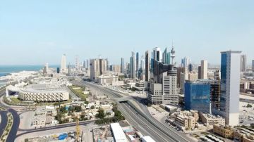 إيران تستهدف السعودية بـ30 طائرة مسيرة!!