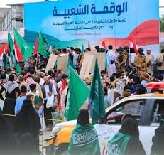 الإصلاح يحشد أنصاره في مأرب وتعز تقربا للسعودية والحسني: تملق لا يغير المعادلة