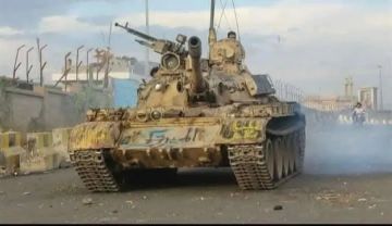 إعادة هيكلة عسكرية غير مسبوقة.. هل هذا هو التحضير لـ العملية الكبرى ضد الحوثيين؟ إعادة هيكلة عسكرية غير مسبوقة.. هل هذا هو التحضير لـ العملية الكبرى ضد الحوثيين؟