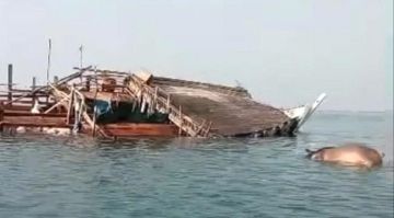 مصرع 4 عسكريين أمريكيين إثر سقوط طائرة تزويد بالوقود في العراق مصرع 4 عسكريين أمريكيين إثر سقوط طائرة تزويد بالوقود في العراق