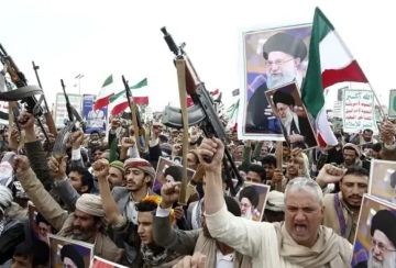 حذرتهم من جر اليمن إلى صراع إقليمي.. الحكومة اليمنية: الحوثيون يحشدون استعدادا للحرب مع إيران