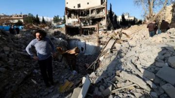 مستقبلكم مضمون معنا.. الموساد يطلب صورا من الإيرانيين مستقبلكم مضمون معنا.. الموساد يطلب صورا من الإيرانيين