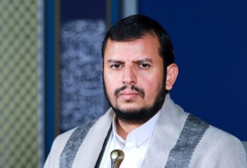 قائد أنصار الله: نهب الثروة النفطية اليمنية تجاوز 57 مليار دولار والشعب حرم من مرتباته وخدماته