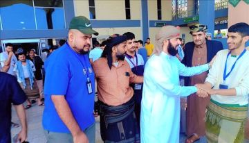 قادما من الرياض.. محافظ أبين الدكتور مختار الرباش يصل إلى مطار عدن