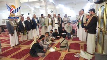 عباد والمداني يتفقدان الدورات الصيفية في مديريتي السبعين وشعوب