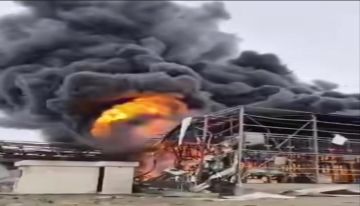 عاجل إيران تستهدف مصنع بتروكيماويات في إسرائيل مع أنباء عن تسرب مواد خطرة