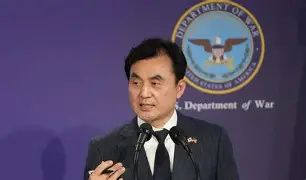 وزير دفاع كوريا الجنوبية: إرسال سفينة حربية لمضيق هرمز يتطلب موافقة البرلمان