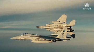 شظايا بمحيط قاعدة الأمير سلطان.. القوات السعودية تجهض هجمات صاروخية ومسيرة بعدة مناطق