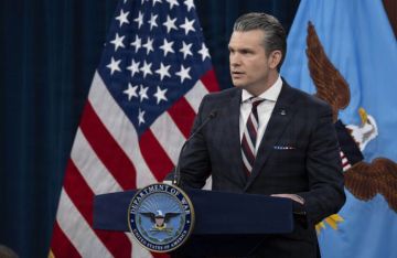 وزير الحرب الأمريكي: نحقق في ملابسات استهداف مدرسة داخل إيران وزير الحرب الأمريكي: نحقق في ملابسات استهداف مدرسة داخل إيران