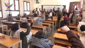 تدشين اختبارات الشهادة الأساسية العامة بمأرب تدشين اختبارات الشهادة الأساسية العامة بمأرب