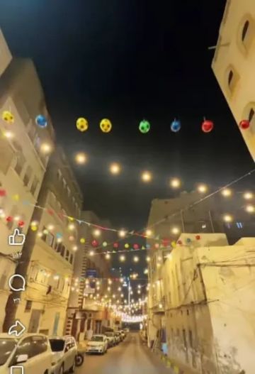 صدم الجميع بهذه المبادرة! شاب يعيد الابتسامة لأطفال المكلا بهذا الطريقة المذهلة.. شاهد! صدم الجميع بهذه المبادرة! شاب يعيد الابتسامة لأطفال المكلا بهذا الطريقة المذهلة.. شاهد!