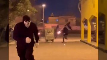 قوات درع الجزيرة تتدخل.. اشتباكات في البحرين بعد احتجاجات تندد بمقتل خامنئي