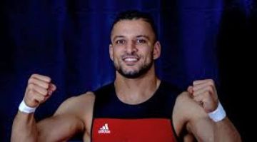 اعتزال الرباع التونسي بن هنية بسبب غياب الدعم المالي