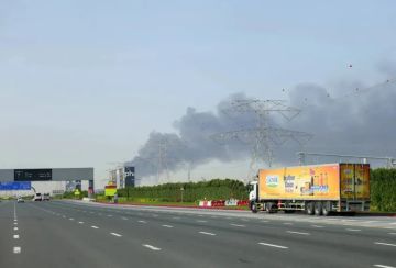 إحباط هجمات صاروخية ومسيرة واسعة فوق السعودية والإمارات وقطر إحباط هجمات صاروخية ومسيرة واسعة فوق السعودية والإمارات وقطر