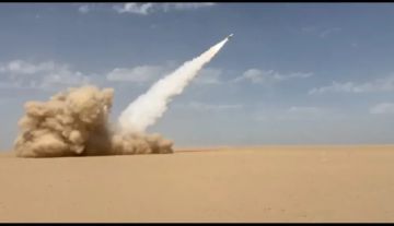 شاهد: الجيش الأمريكي ينشر فيديو لصاروخ يستخدم لأول مرة في التاريخ ويعلن دخوله حرب إيران