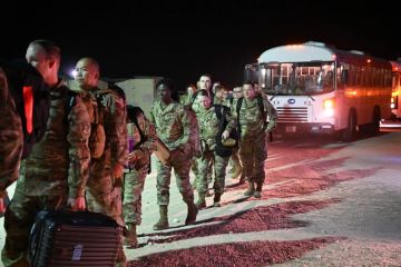 في الموجة 51.. الحرس الثوري يستهدف القوات الأمريكية في قاعدة الخرج بالسعودية في الموجة 51.. الحرس الثوري يستهدف القوات الأمريكية في قاعدة الخرج بالسعودية