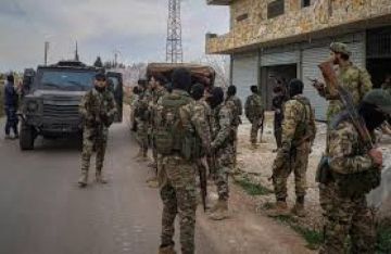 الجيش السوري يكتشف نفقين على حدود لبنان الجيش السوري يكتشف نفقين على حدود لبنان