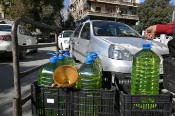 في دمشق سكان يراقبون الحرب الإقليمية من بعيد