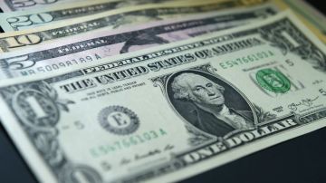 موسكو تدعو للتخلي عن الدولرة في المدفوعات موسكو تدعو للتخلي عن الدولرة في المدفوعات