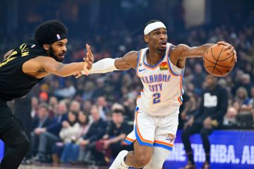 أن بي أيه: غلجيوس-ألكسندر يعادل رقم تشامبرلاين في فوز مثير لثاندر على ناغتس