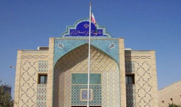 قطر تقرر طرد الملحقين العسكري والأمني الإيرانيين في الدوحة قطر تقرر طرد الملحقين العسكري والأمني الإيرانيين في الدوحة