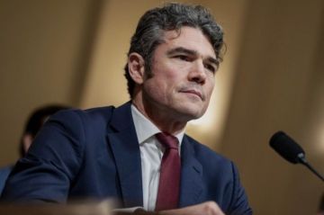 مدير المركز الأميركي لمكافحة الإرهاب المستقيل: إيران لم تكن تعمل على تطوير سلاح نووي