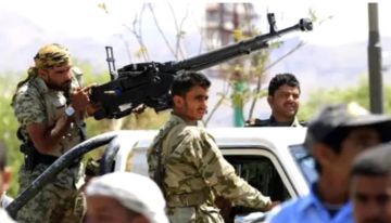 الأيدي على الزناد.. ماذا ينتظر الحوثيون للانخراط في الحرب الإيرانية؟