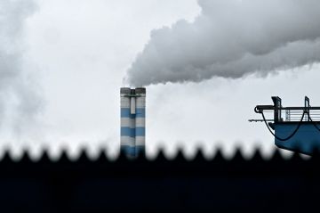 تراجع معنويات المستثمرين الألمان في آذار مارس بسبب الحرب في الشرق الأوسط تراجع معنويات المستثمرين الألمان في آذار مارس بسبب الحرب في الشرق الأوسط