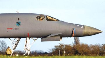 ترامب يتوعد إيران بأقوى الضربات ويلمح إلى قرب استسلام النظام ترامب يتوعد إيران بأقوى الضربات ويلمح إلى قرب استسلام النظام