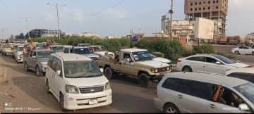 استقبال حاشد لقارئ بيان حل المجلس الانتقالي الجنوبي (فيديو)