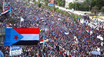 الحضور الذي لا يغيب ويتجاوز الواجهة .. قراءة في دلالات المشهد