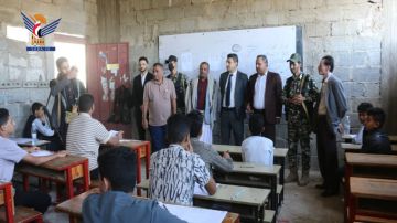 نائب وزير التربية والتعليم يتفقد اختبارات الشهادة الأساسية والدورات الصيفية في تعز