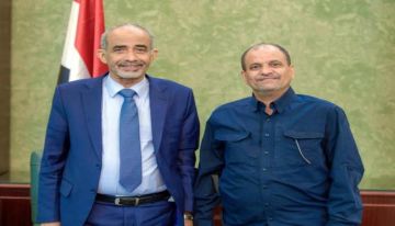 ملف مكافحة الإرهاب .. لقاء يجمع الفريق الصبيحي واللواء شلال ملف مكافحة الإرهاب .. لقاء يجمع الفريق الصبيحي واللواء شلال