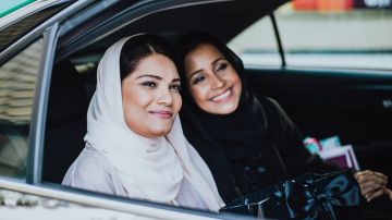 استثمري أجواء رمضان لتقوية علاقاتك.. وتطوير مهاراتك الاجتماعية