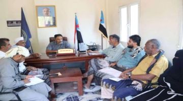 انتقالي أبين يؤكد الاصطفاف الوطني خلف الرئيس الزبيدي انتقالي أبين يؤكد الاصطفاف الوطني خلف الرئيس الزبيدي