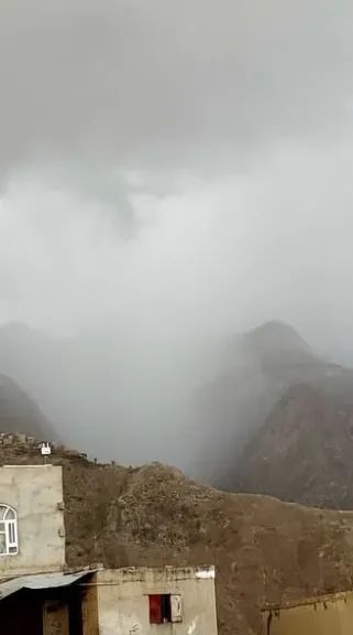 تحذيرات هامة لسكان 17 محافظة بسبب أمطار الساعات القادمة تحذيرات هامة لسكان 17 محافظة بسبب أمطار الساعات القادمة