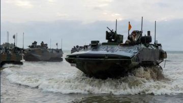 مع قرب انتهاء مهلة ترامب.. آلاف المارينز يصلون الشرق الأوسط الجمعة