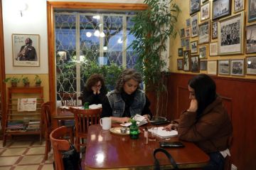 سكان طهران بعد شهر من الحرب نفتقد عاداتنا البسيطة