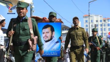 مسير لمنتسبي أمن مديرية صعدة وفاء للشهيد اللواء الحمران وتأكيدا للجهوزية